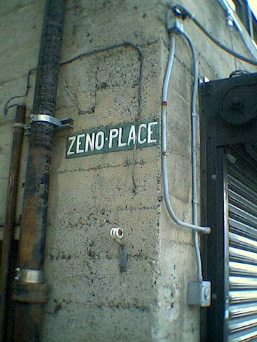 a picture called zeno blink  Small  should be here...